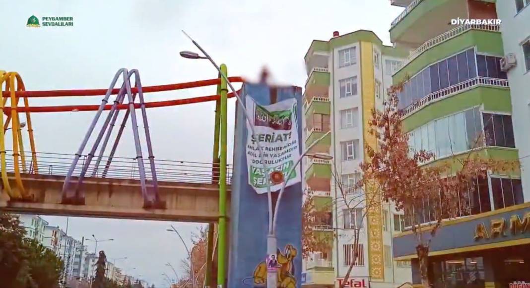 Diyarbakır’a “Yaşasın Şeriat” yazılı pankartlar asıldı: Gözaltılar var 2